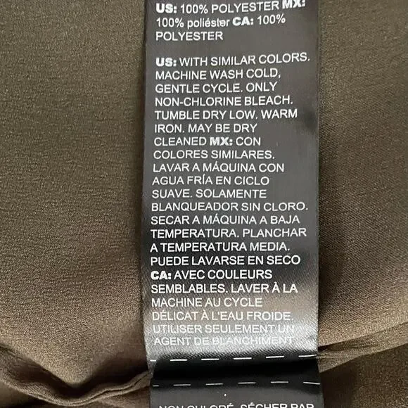 White House Black Market WHBM Satin Long Sleeve Smocked Shoulder Blouse Top NEW - Picture 5 of 6